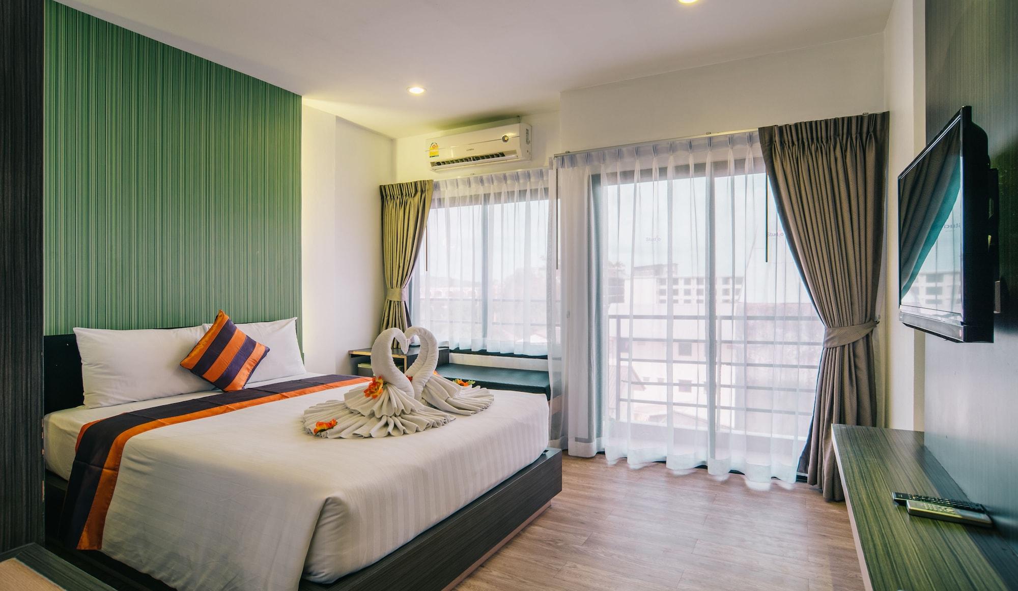 Studio Patong By Icheck Inn Phuket Extérieur photo