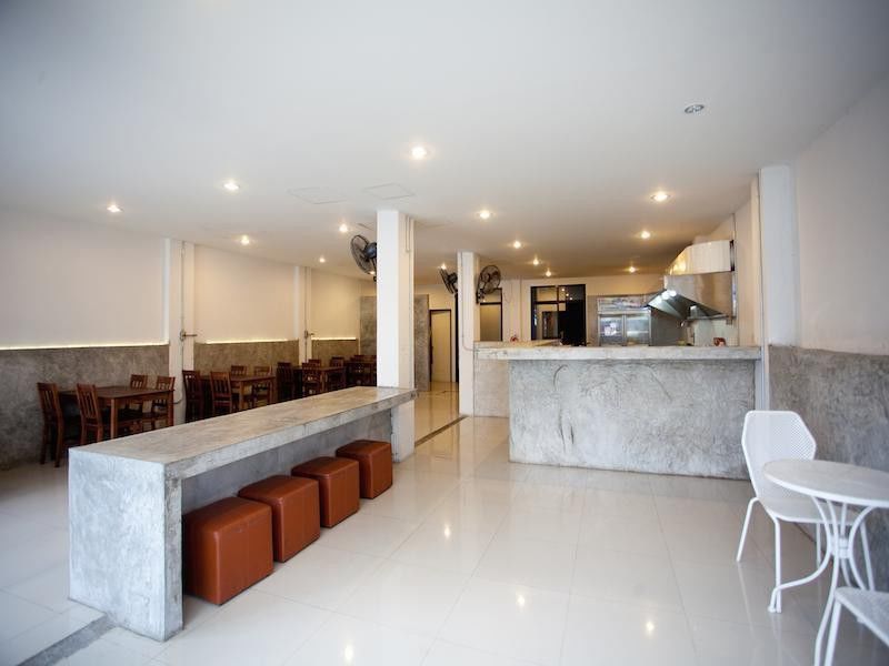 Studio Patong By Icheck Inn Phuket Extérieur photo