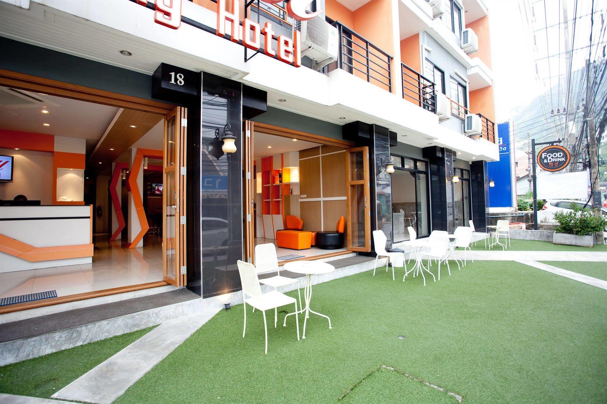 Studio Patong By Icheck Inn Phuket Extérieur photo