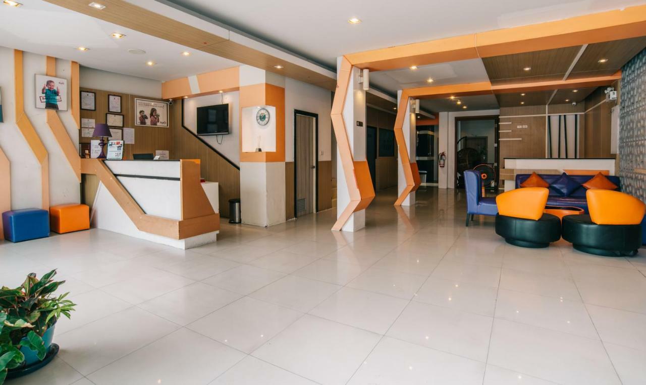 Studio Patong By Icheck Inn Phuket Extérieur photo